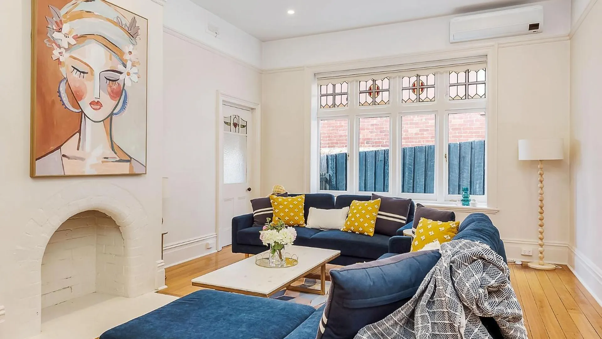 Warneford House Stylish Inner City Living Hobart